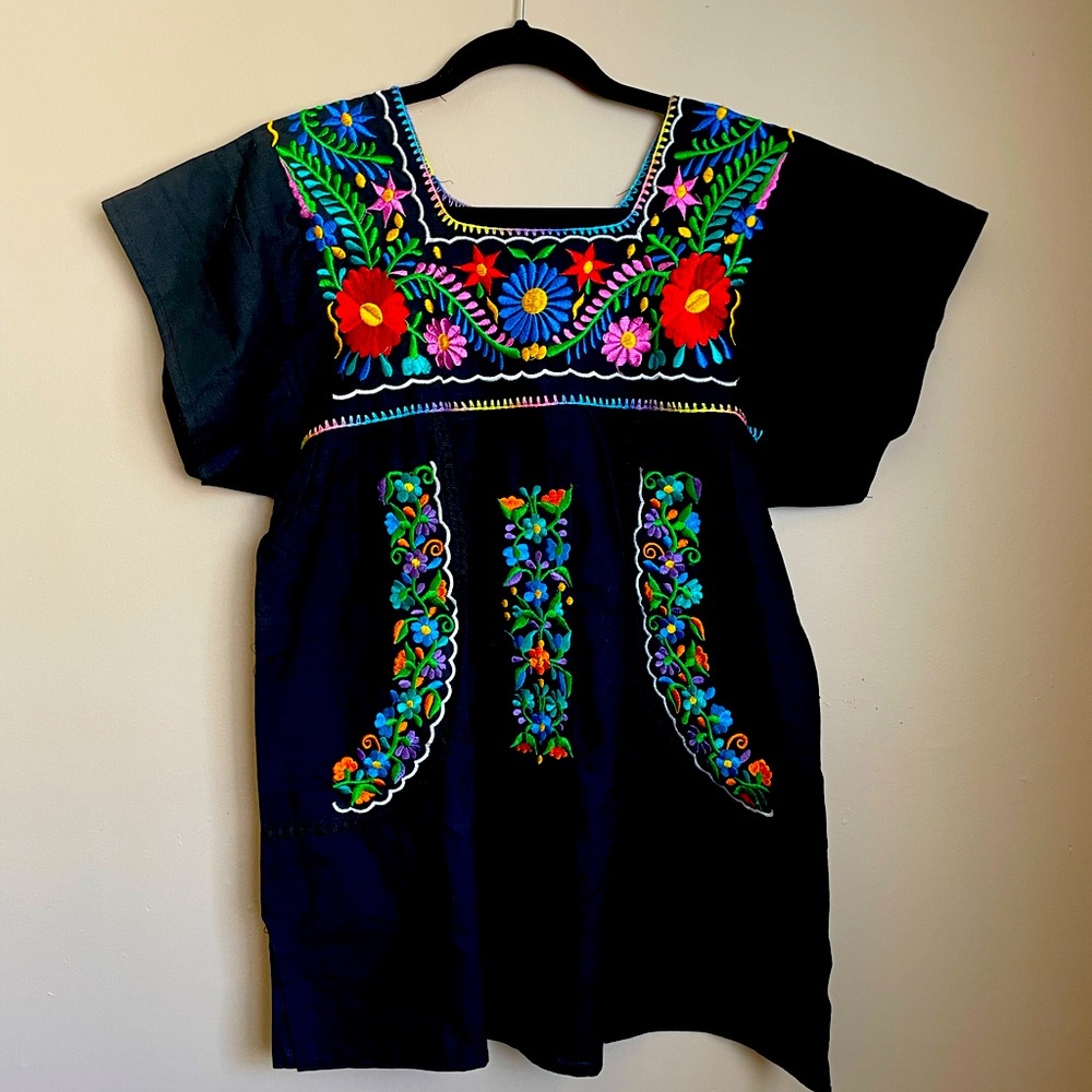 Mexican black embroidered dress small